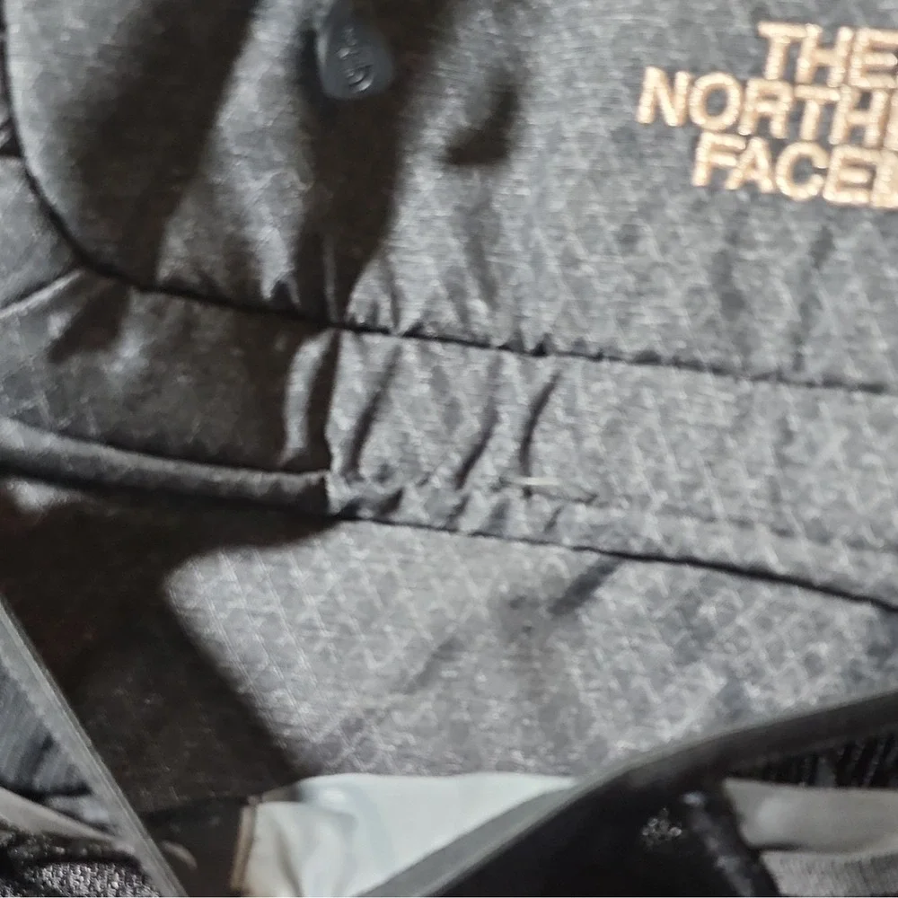 the north face hiking black recon back pack